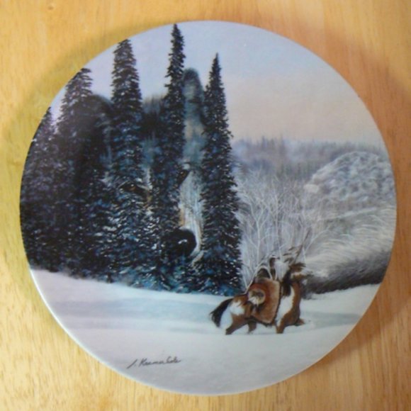 "Wolf Ridge" Julie Kramer Cole - Faces of Nature Collector Plate GUC - Picture 1 of 3